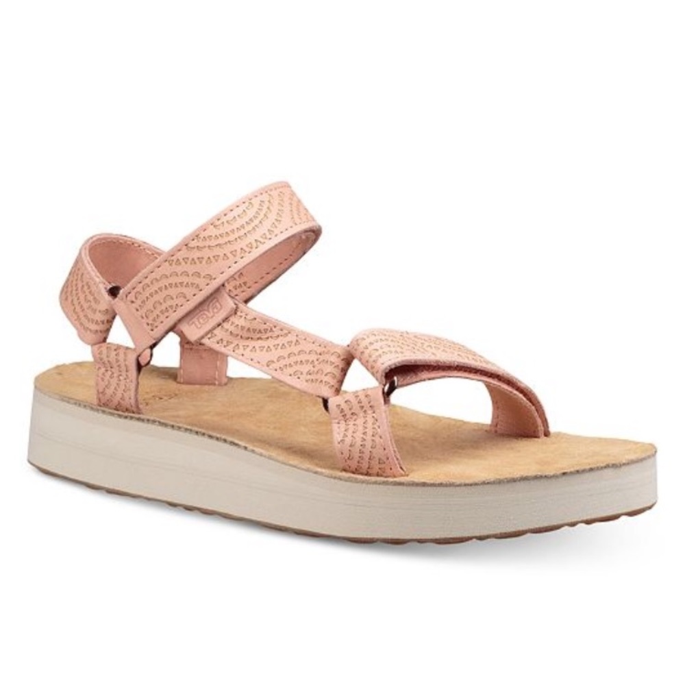 Teva Midform Universal Geometric Sandal!
